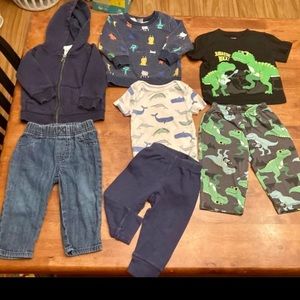 Lot: Boy’s 12 months clothing